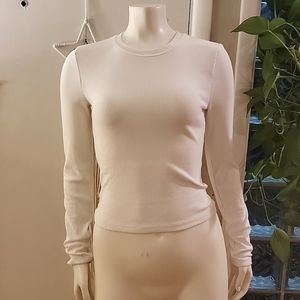 Abercrombie & Fitch A&E Essentials SM White Long Sleeved Fitted/Ribbed T-Shirt